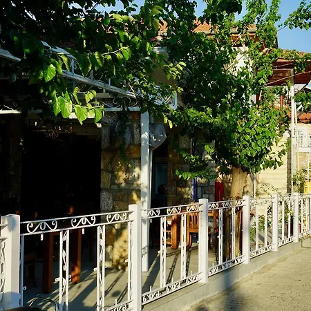 Piano - Adults Only Hotel *