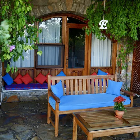 Piano - Adults Only فندق