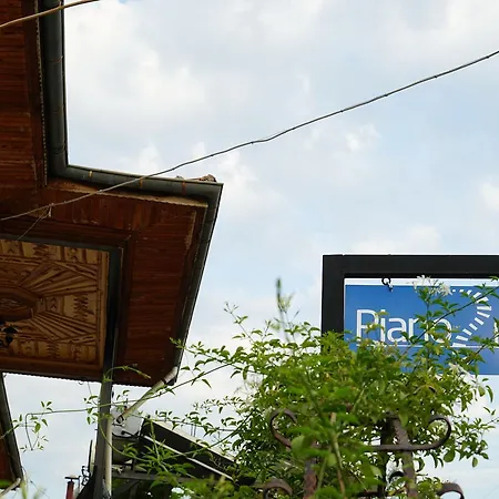 Hotel Piano - Adults Only *