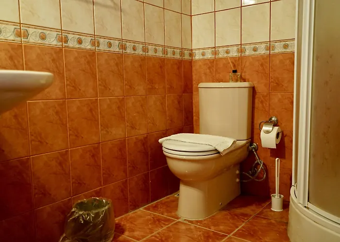 Piano - Adults Only السليمية